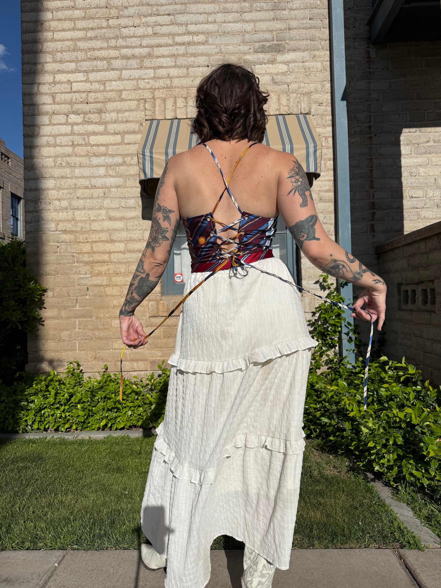 Tie Top
