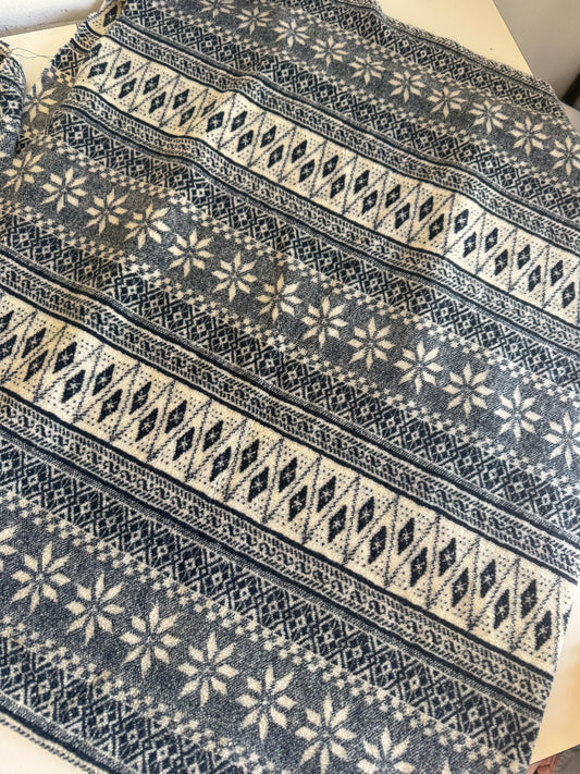 Vintage Winter Print Fleece