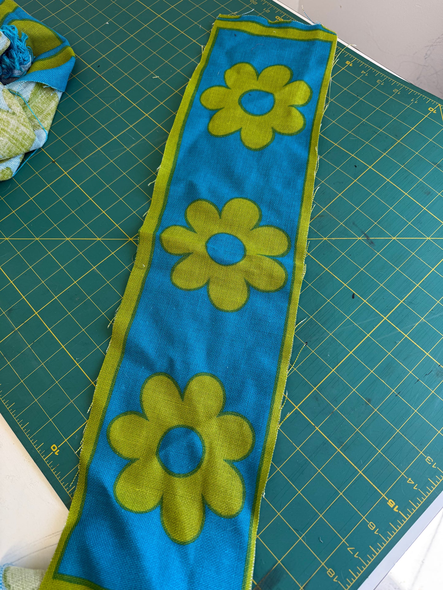 Vintage Floral Bedspread Off Cuts