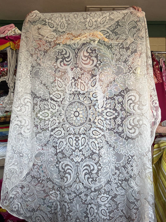 Vintage Round Lace Tablecloth