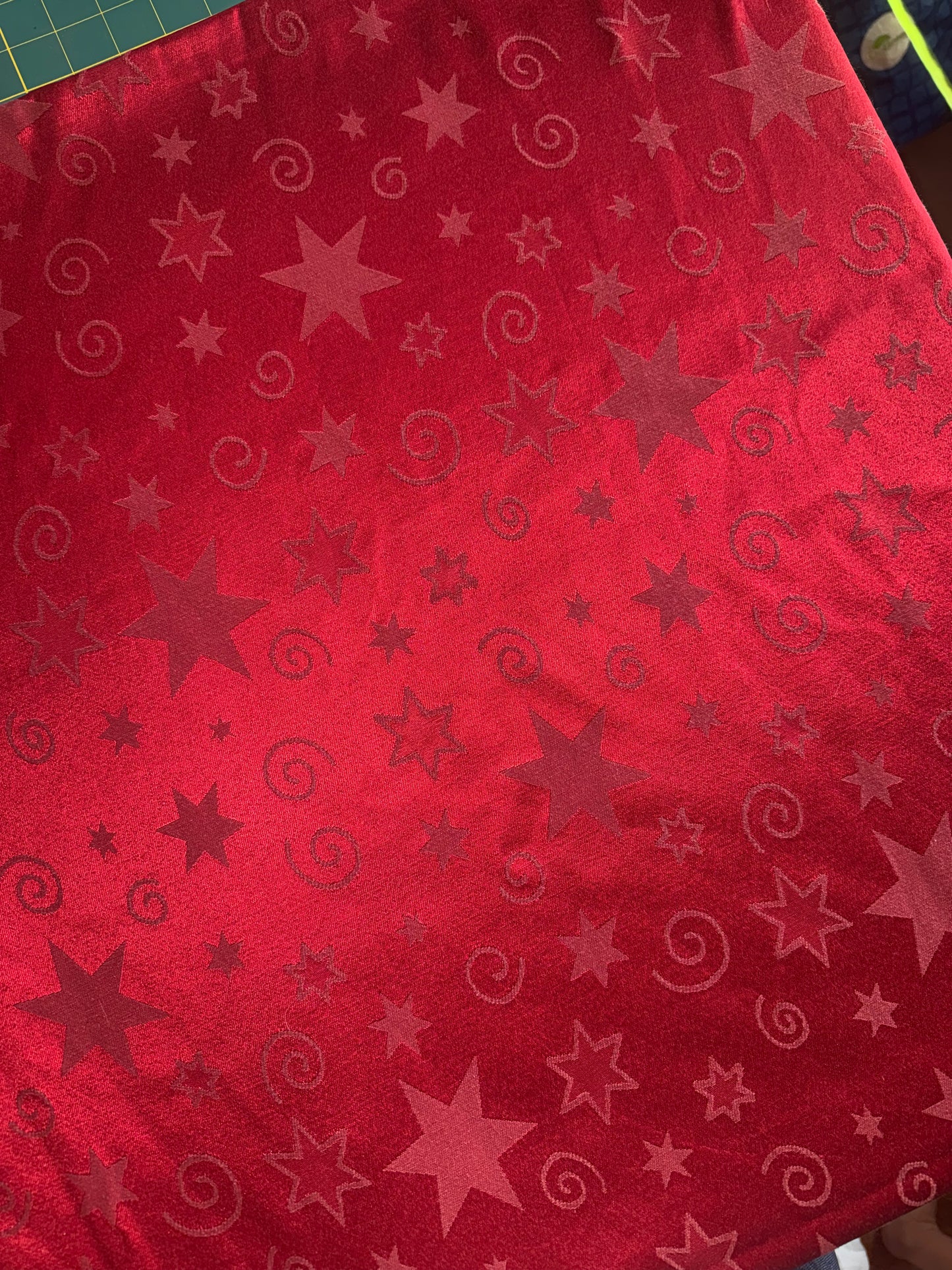 Y2K Wine Red Tablecloth