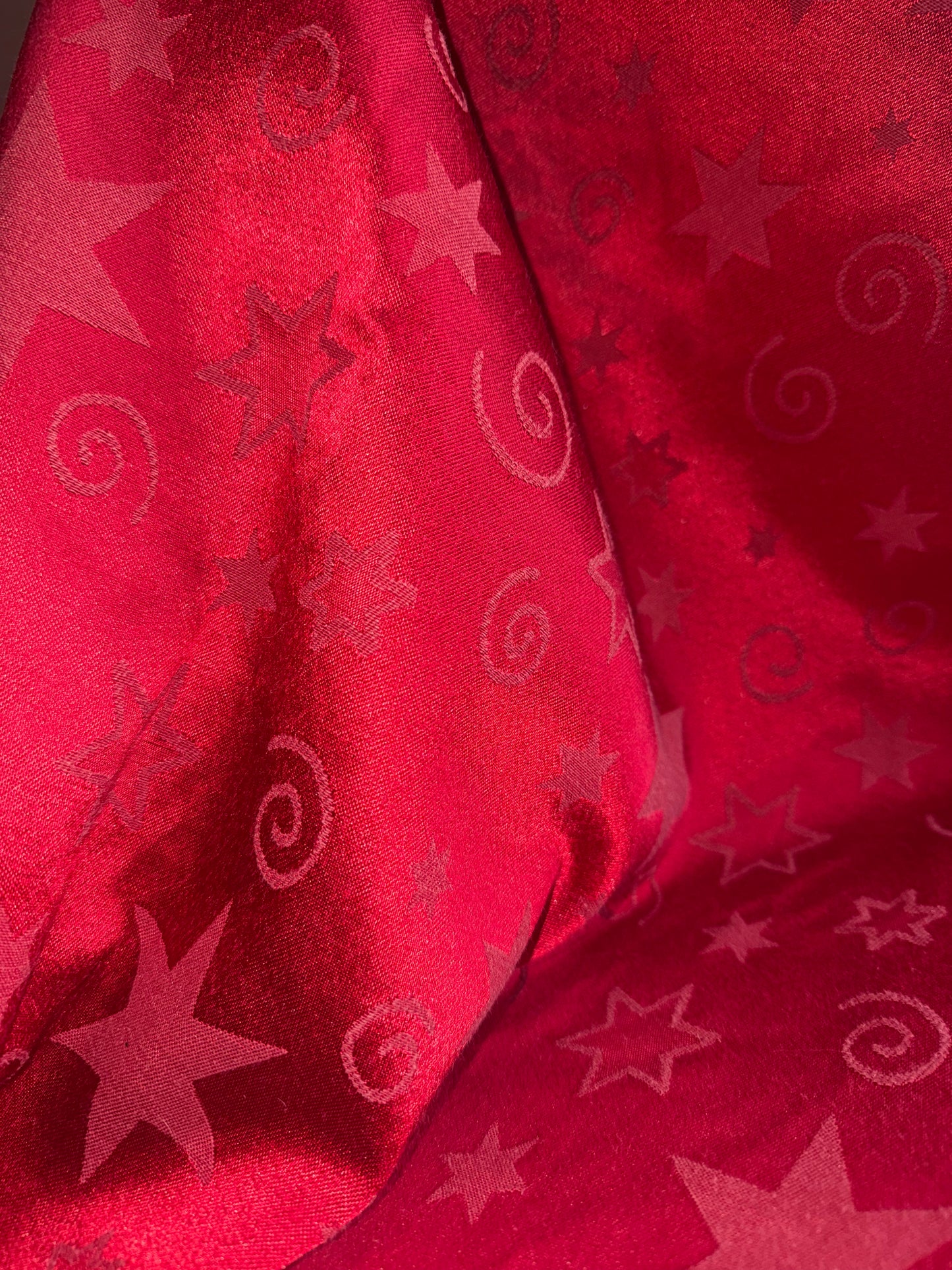 Y2K Wine Red Tablecloth